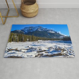 Mount Kerkeslin in Jasper National Park, Alberta Rug