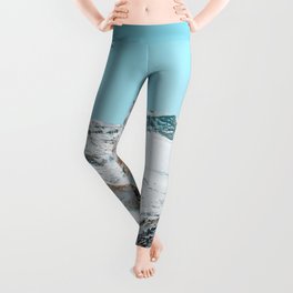 UNRECOGNIZABLE - PERSON - STANDING - ON - SNOWY - PATH - AND - ADMIRING - VIEW - ON - MOUNTAIN - PHOTOGRAPHY Leggings