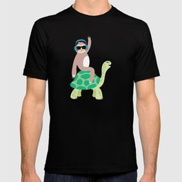 Funny Lazy Sloth Riding Sea Turtle Hona Gift T-shirt